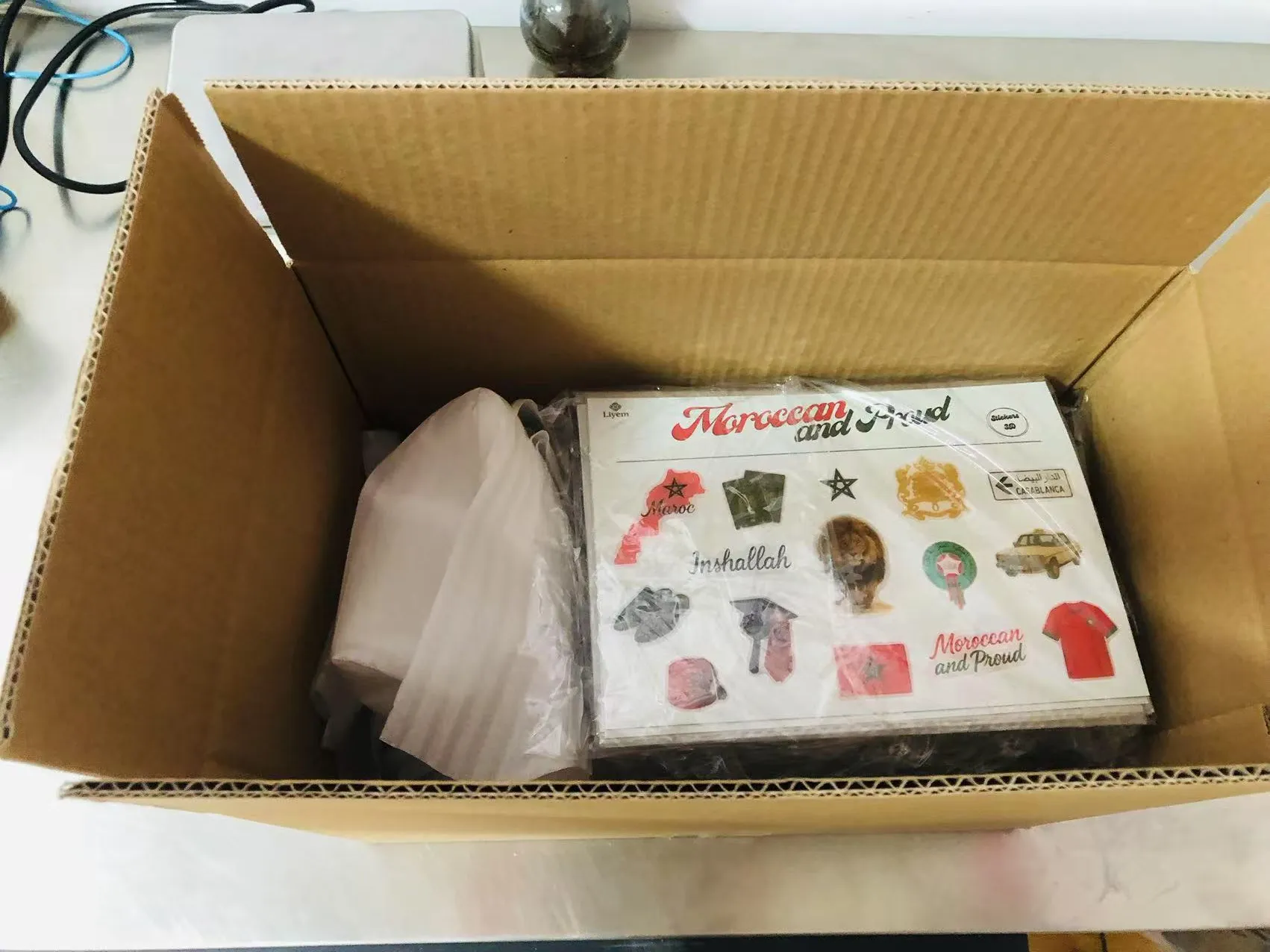 Il cliente ha ordinato nuovamente le etichette in resina epossidica JOJO Pack